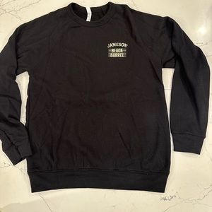 Jamison black barrel men’s crewneck sweatshirt size large
